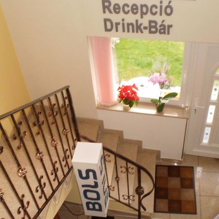Mosoly Apartman Сегед Екстериор снимка