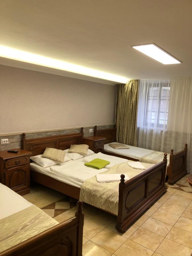 Mosoly Apartman Сегед Екстериор снимка