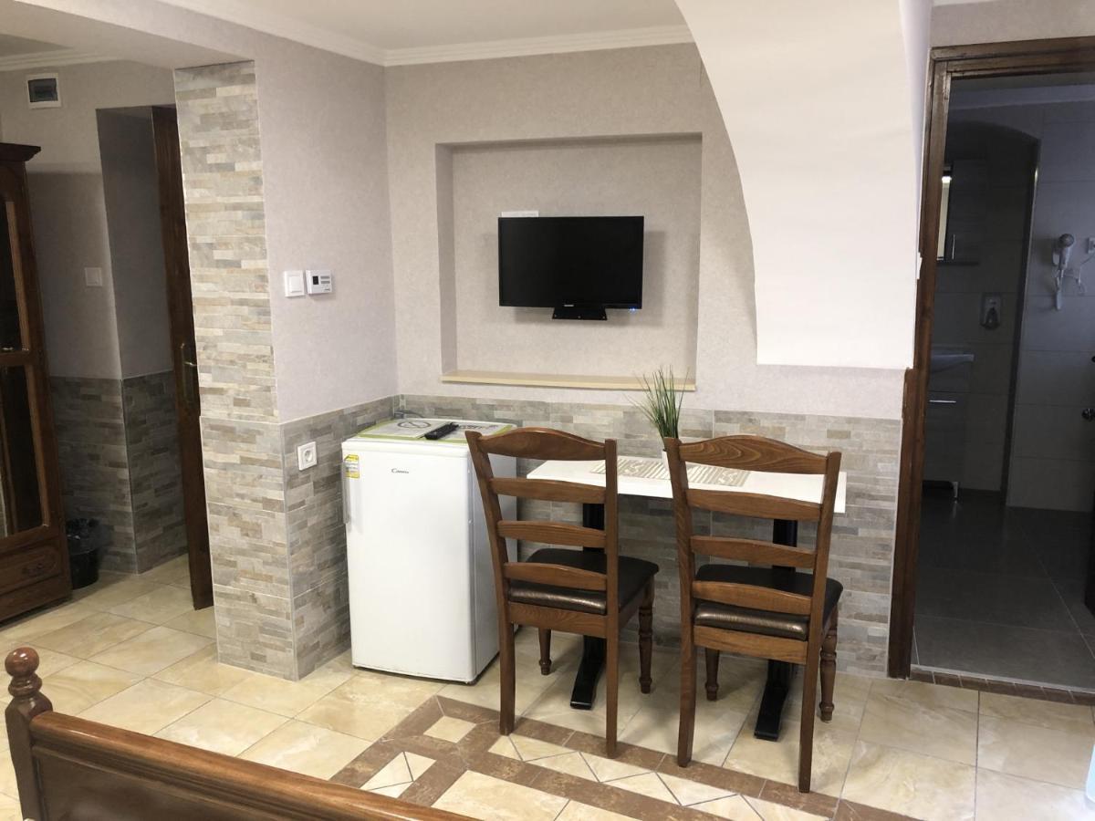Mosoly Apartman Сегед Екстериор снимка