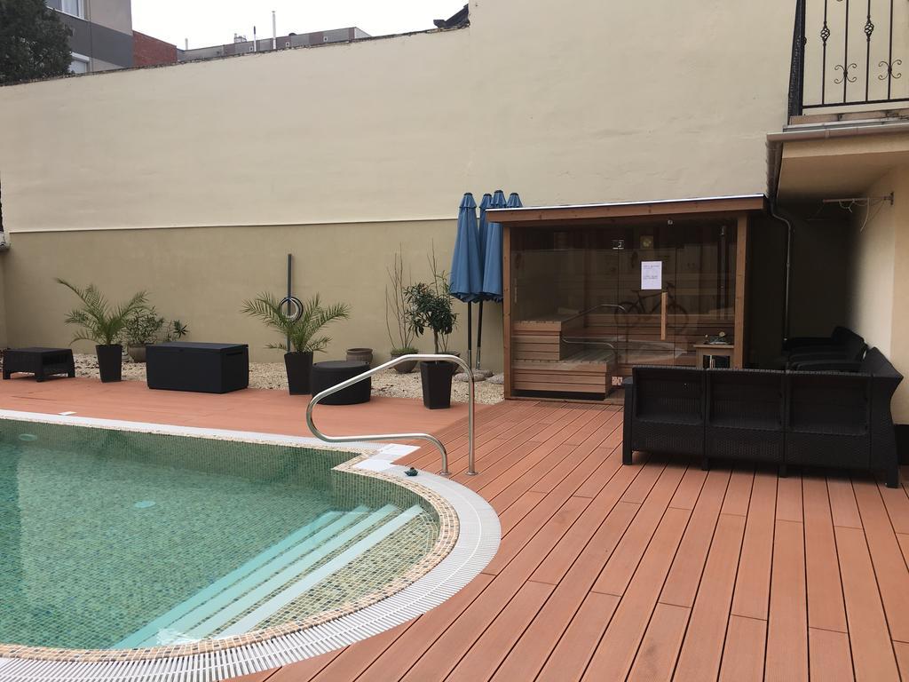 Mosoly Apartman Сегед Екстериор снимка