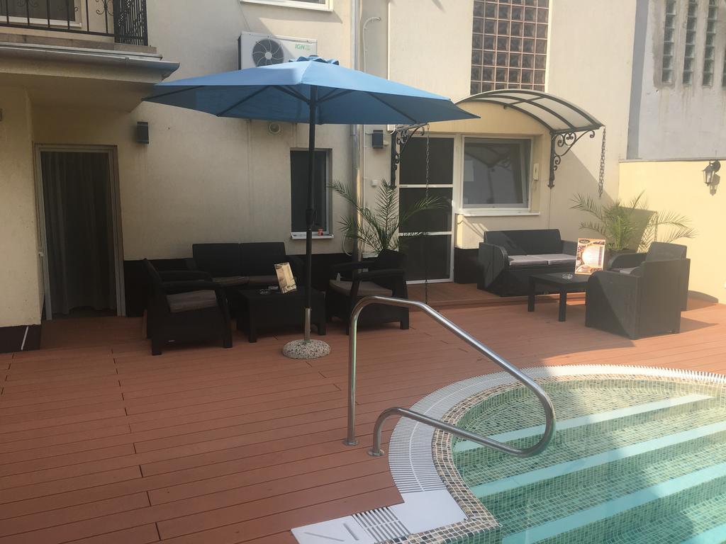 Mosoly Apartman Сегед Екстериор снимка