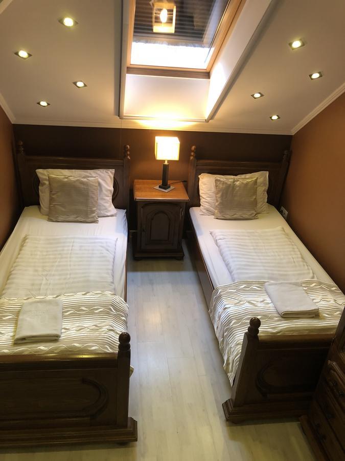 Mosoly Apartman Сегед Екстериор снимка