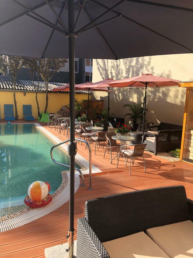 Mosoly Apartman Сегед Екстериор снимка
