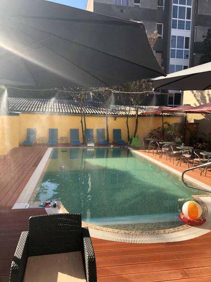 Mosoly Apartman Сегед Екстериор снимка
